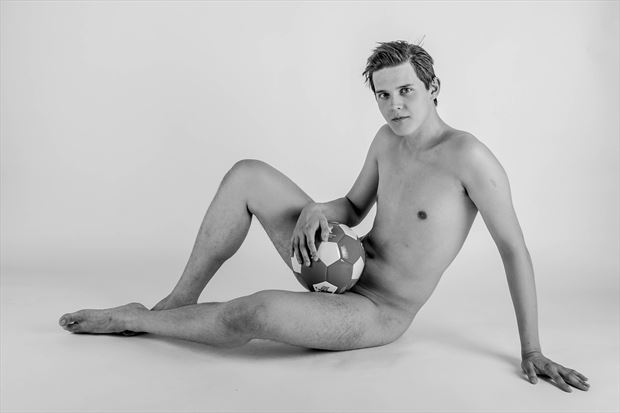 male nude artistic nude photo by photographer fine art photics