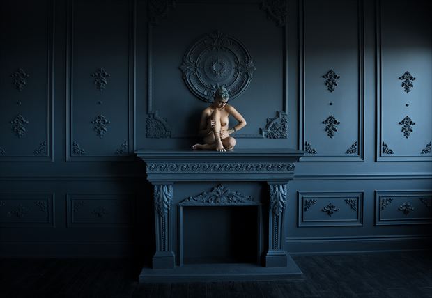 mantel artistic nude photo by photographer ellis