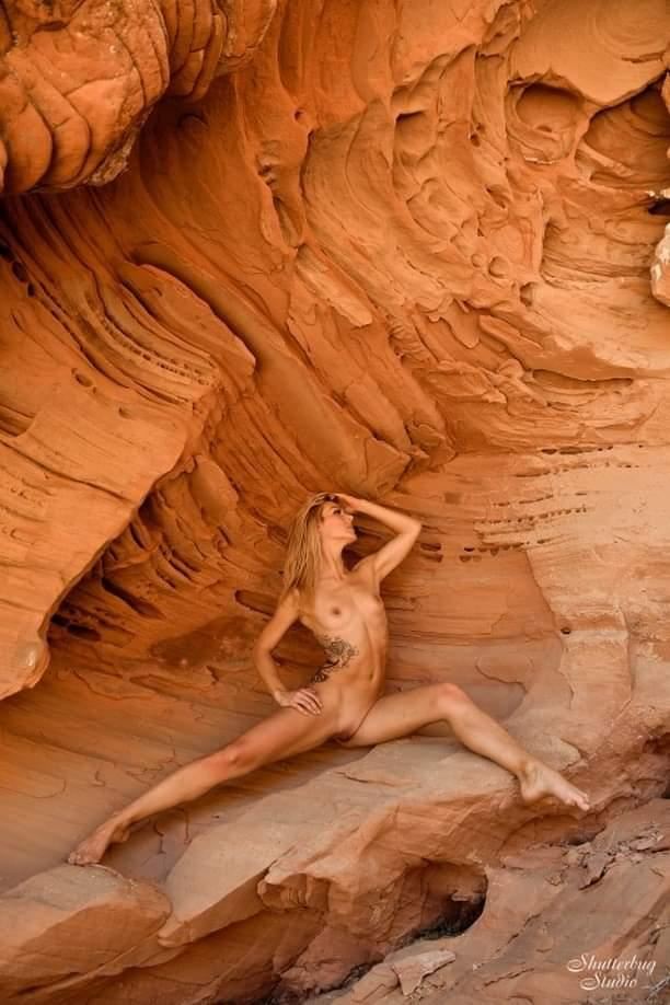 marie brooks artistic nude photo by photographer shutterbug studio