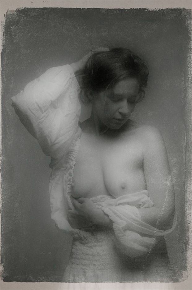 marzipanned artistic nude photo by photographer daianto