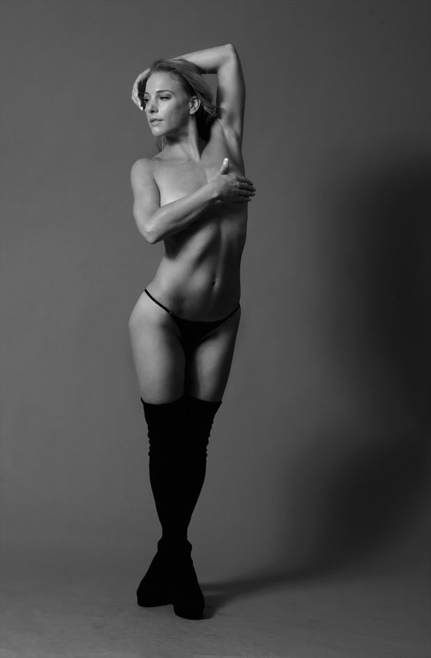 megan artistic nude photo by photographer kh photography