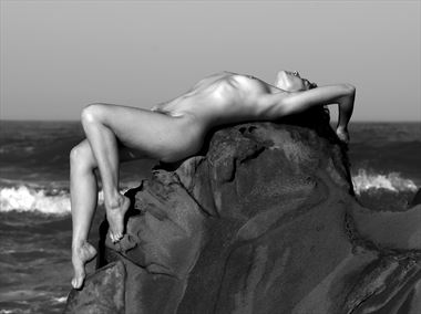 meghan artistic nude photo by photographer eric lowenberg