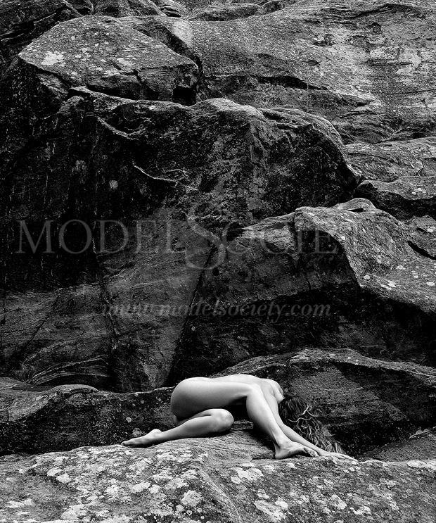 mill bluff state park wi artistic nude photo by photographer ray valentine