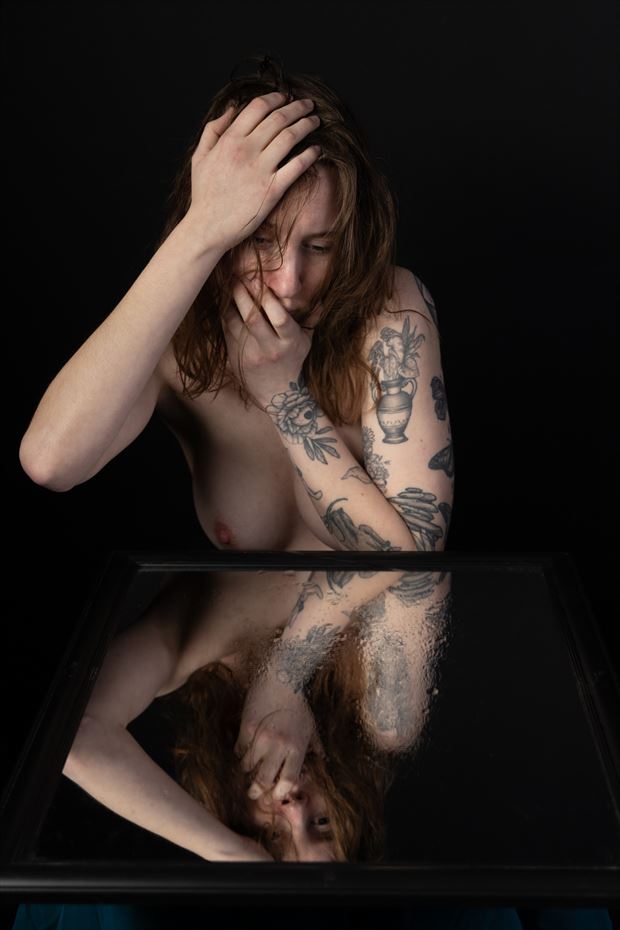 miroir artistic nude photo by photographer claude frenette