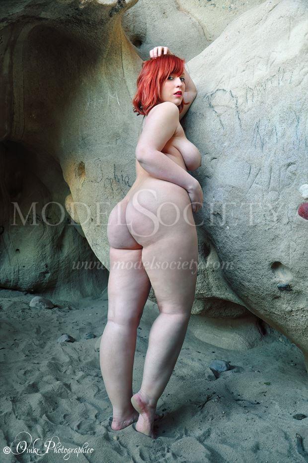 model mila kohl in malibu artistic nude photo by photographer omar photographico