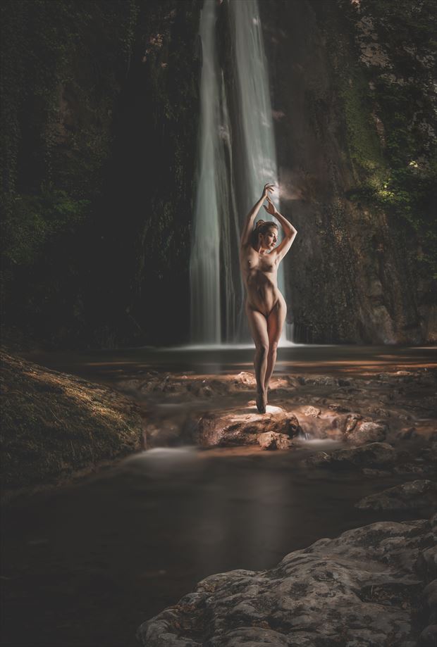 molina cascate artistic nude photo by photographer colin dixon