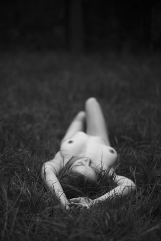 moment of serenity artistic nude photo by photographer unmasked