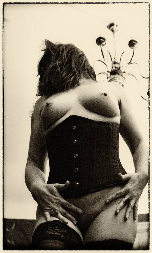 mono corset Artistic Nude Photo by Photographer BenGunn