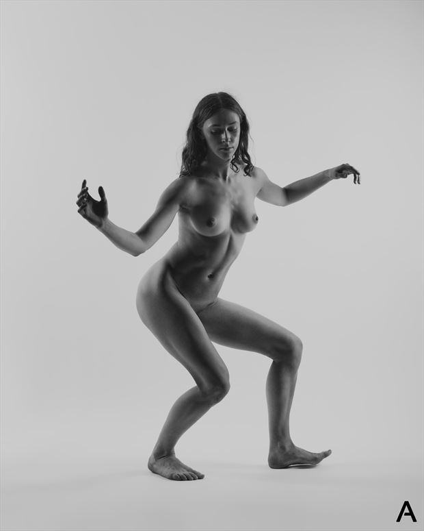 move artistic nude photo by photographer apetura