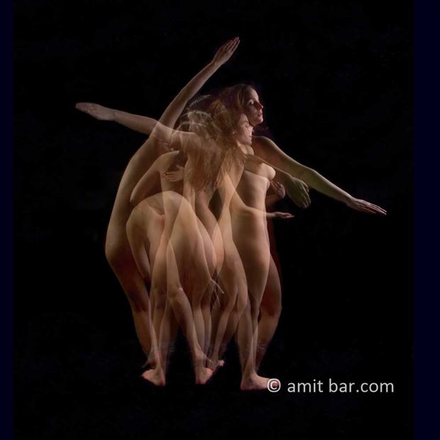 multiplied dancer i artistic nude photo by photographer bodypainter