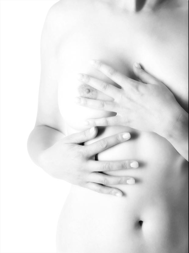 my body artistic nude photo by photographer kuti zolt%C3%A1n hermann