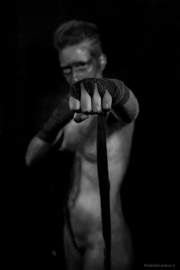 naked fight alternative model photo by photographer michellinden