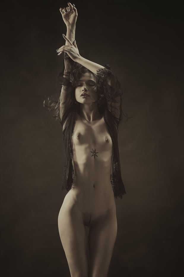 nicole artistic nude photo by photographer dml