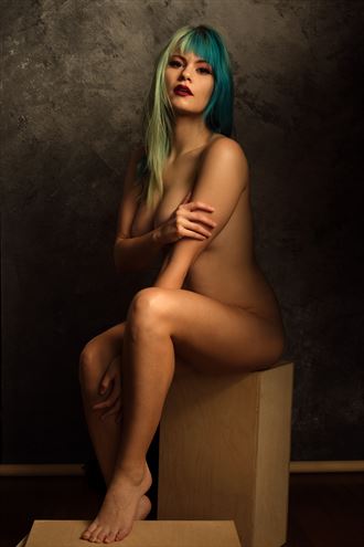 nikki figure artistic nude photo by photographer mikegthehotog