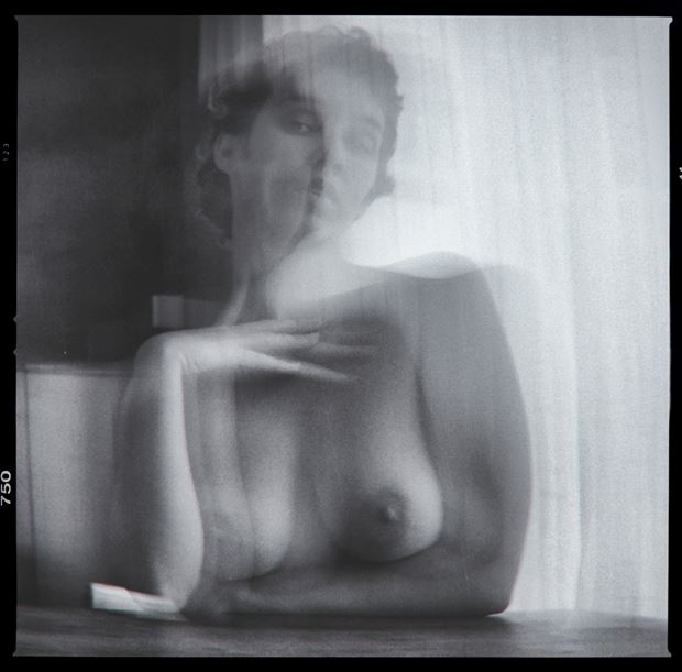 noa in the 50ies artistic nude artwork by photographer benernst