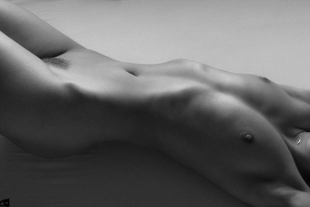 nothing but some feelings artistic nude photo by photographer mikepfotografie