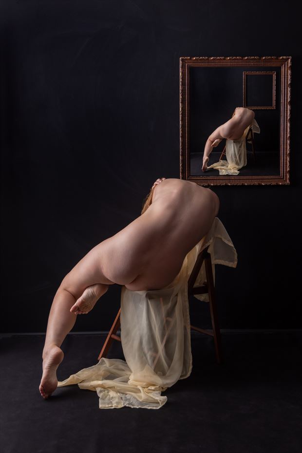 nu classique artistic nude photo by photographer claude frenette
