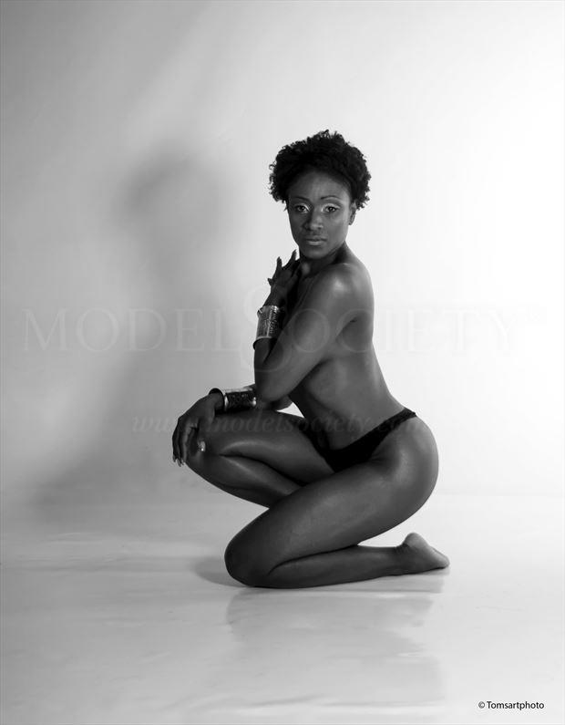 nubian queen artistic nude artwork by photographer tomsartphoto