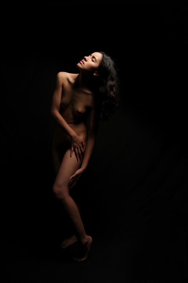 nude figure study photo by photographer barryg