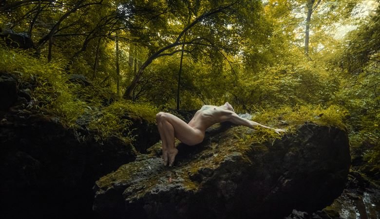 nude in natture nature photo by model lindsay nova