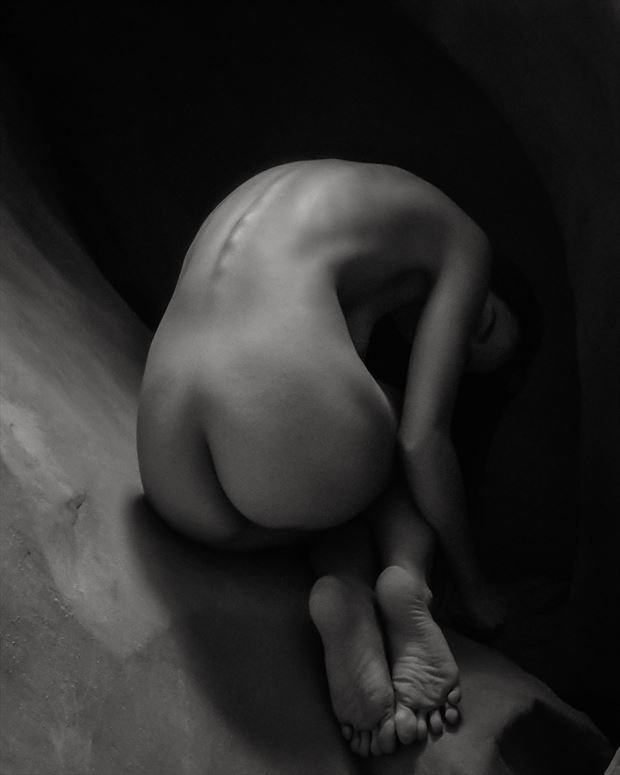occultus artistic nude photo by photographer randall hobbet