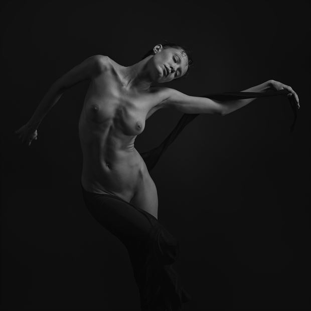 oksana artistic nude photo by photographer dml