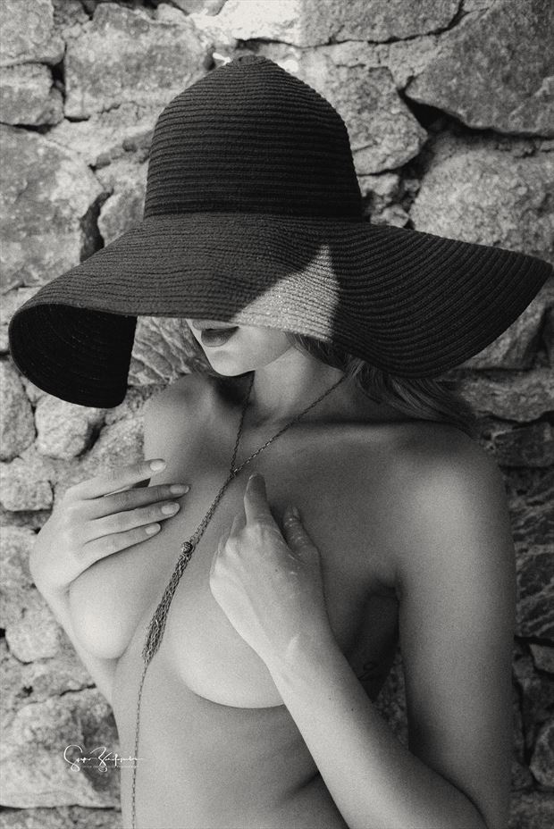 olga erotic photo by photographer spyro zarifopoulos