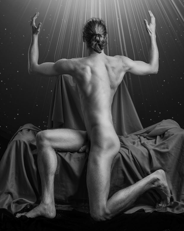 oliver in light rays artistic nude artwork by photographer cal photography