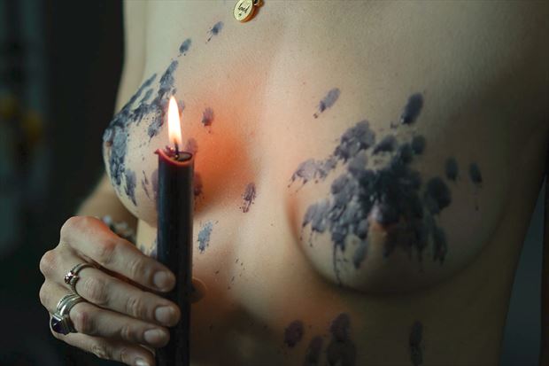 one candle artistic nude photo by photographer dorola visual artist