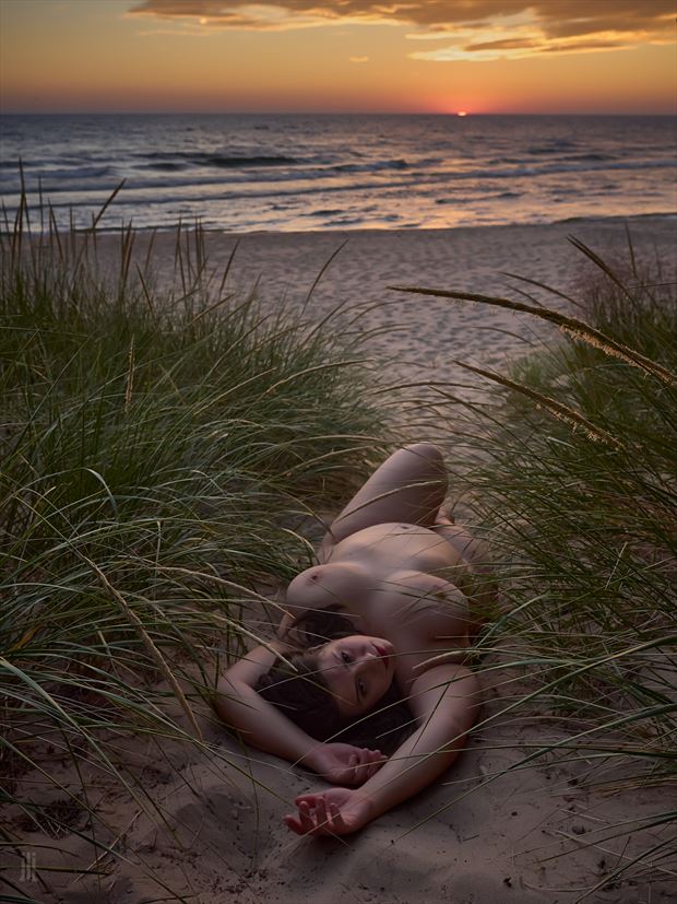 paige on the beach artistic nude photo by photographer james landon johnson