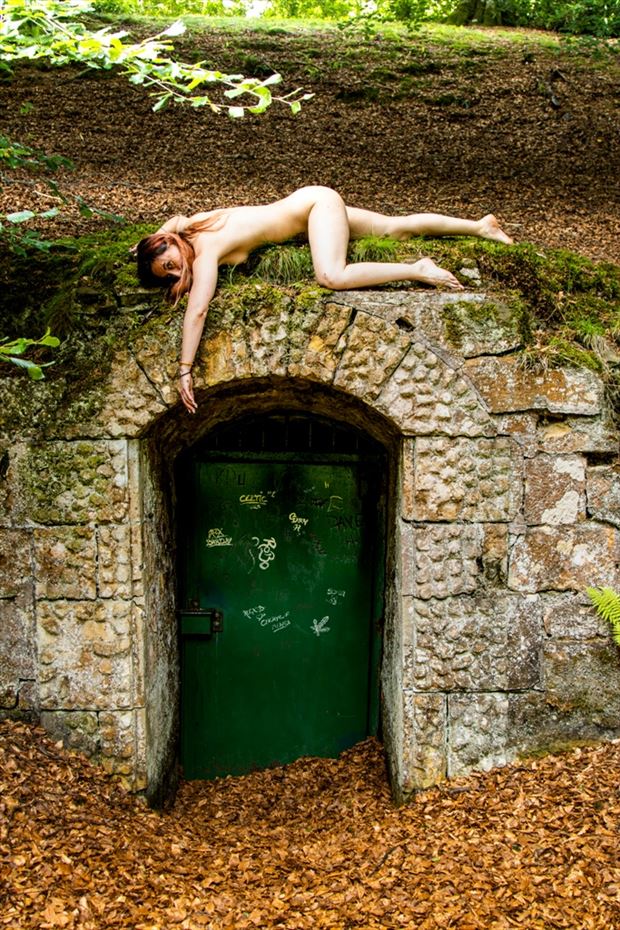 passage to unconcious artistic nude photo by model iris suarez