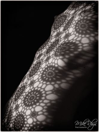 patterns artistic nude photo by photographer mike rhys