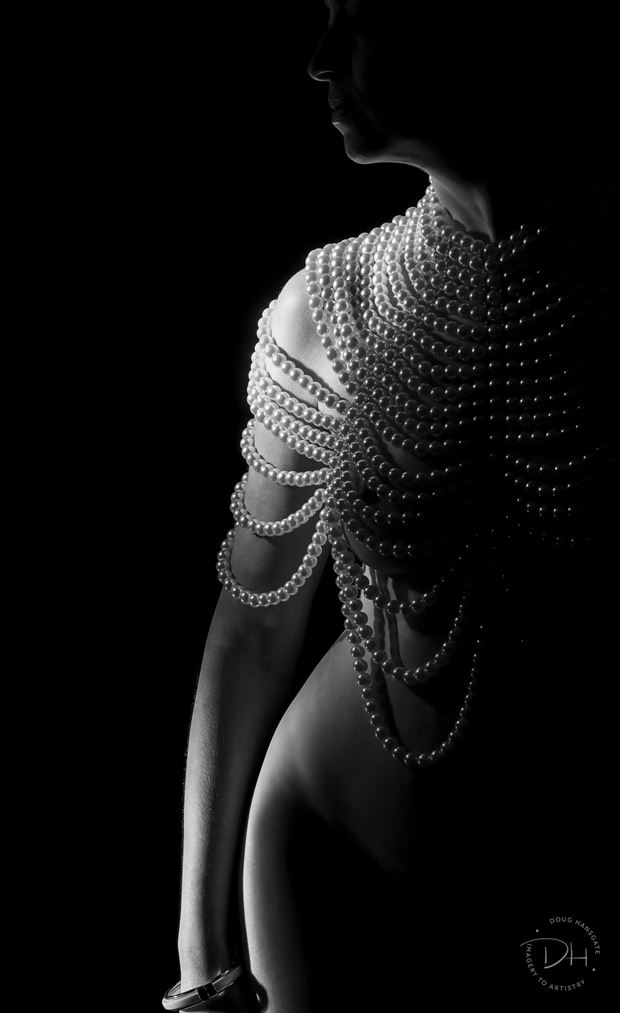 pearls artistic nude photo by photographer dhansgate