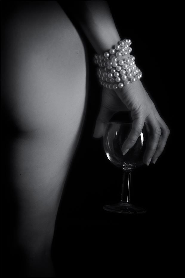 pearls before wine artistic nude photo by photographer dave belsham