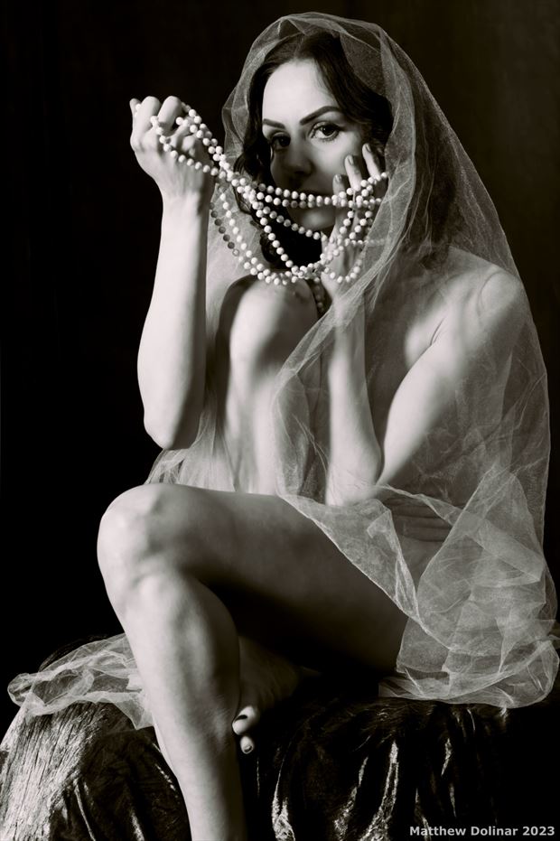pearls of wisdom vintage style photo by model dee mistify