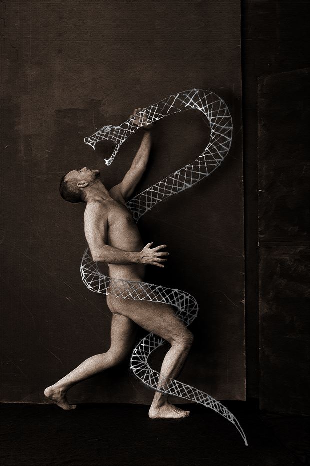 peleando selfportrait artistic nude photo by photographer gustavo combariza