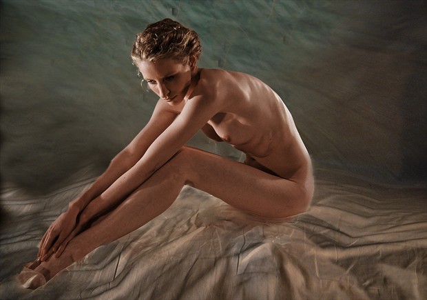 pensive goddess Artistic Nude Photo by Photographer pmurph