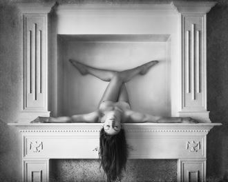 perception artistic nude photo by photographer robin burch