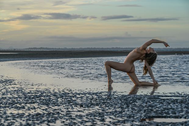 photo by nick hayward brisbane artistic nude photo by model lucyartmodel