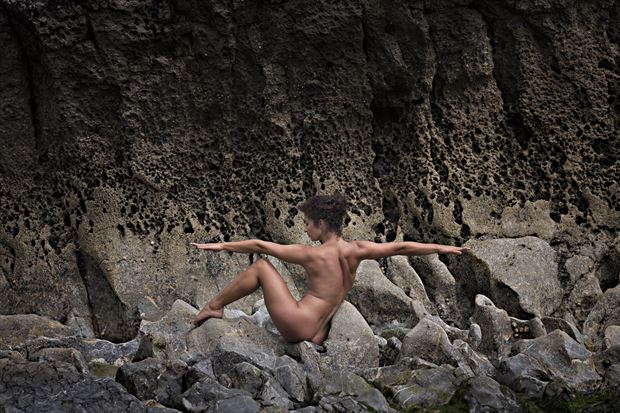 phronesis artistic nude photo by photographer niall