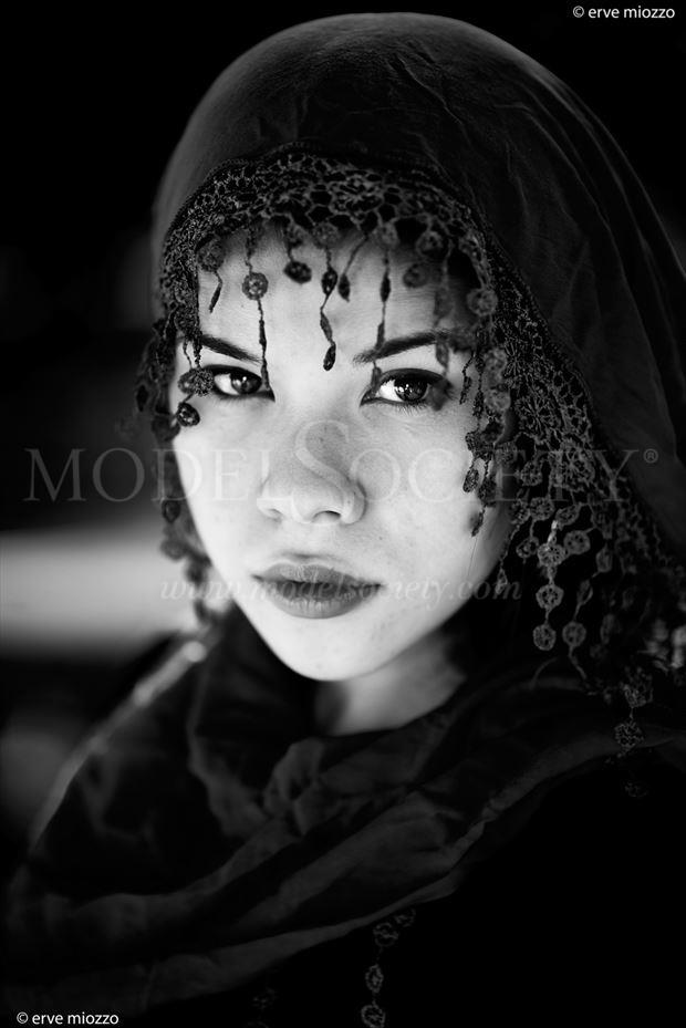 portrait portrait photo by photographer ervemiozzo