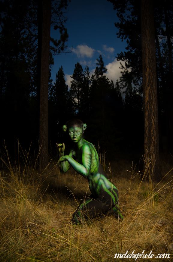 praying mantis artistic nude artwork by model missshawnak