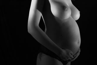 pregnant curves artistic nude photo by photographer proton
