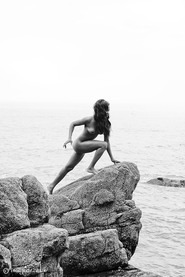 prepare to launch Artistic Nude Photo by Photographer imagesse