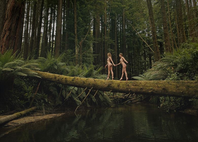 primordial artistic nude photo by photographer damian diviny