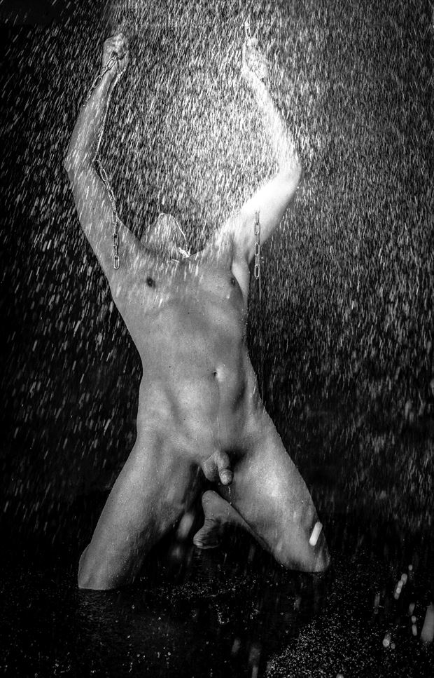 rain burst artistic nude photo by model phenix raynn