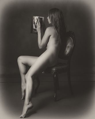 reading artistic nude photo by photographer clsphotos