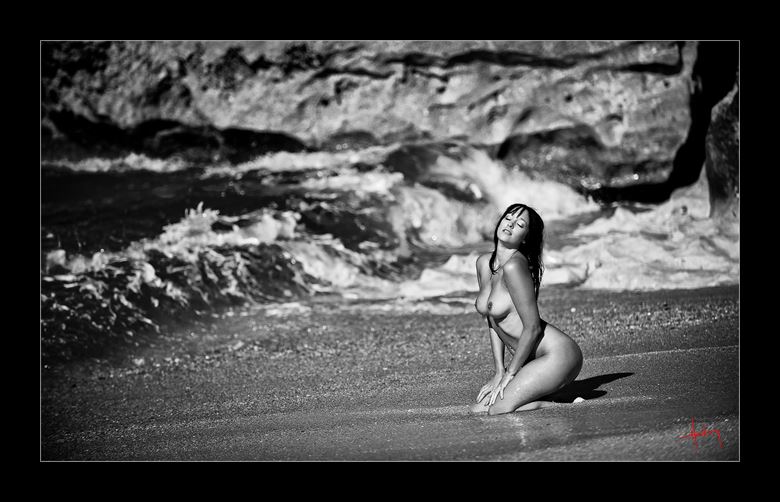 receding shores artistic nude photo by photographer doug harding