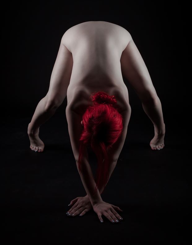 red Artistic Nude Photo by Photographer Allan Taylor