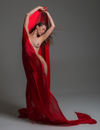 red answer Artistic Nude Photo by Model Nelenu